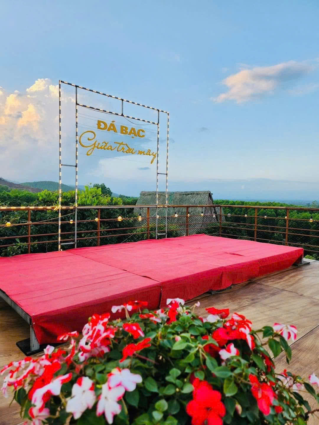 Khu du lịch sinh thái Đá Bạc Eco 